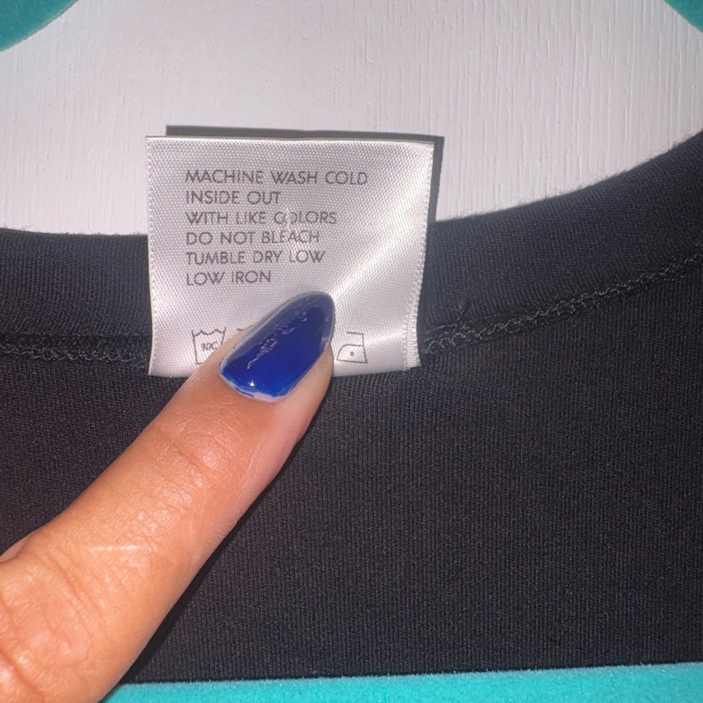 Allison Izu Charcoal Tank Top, L - Picture 3 of 4